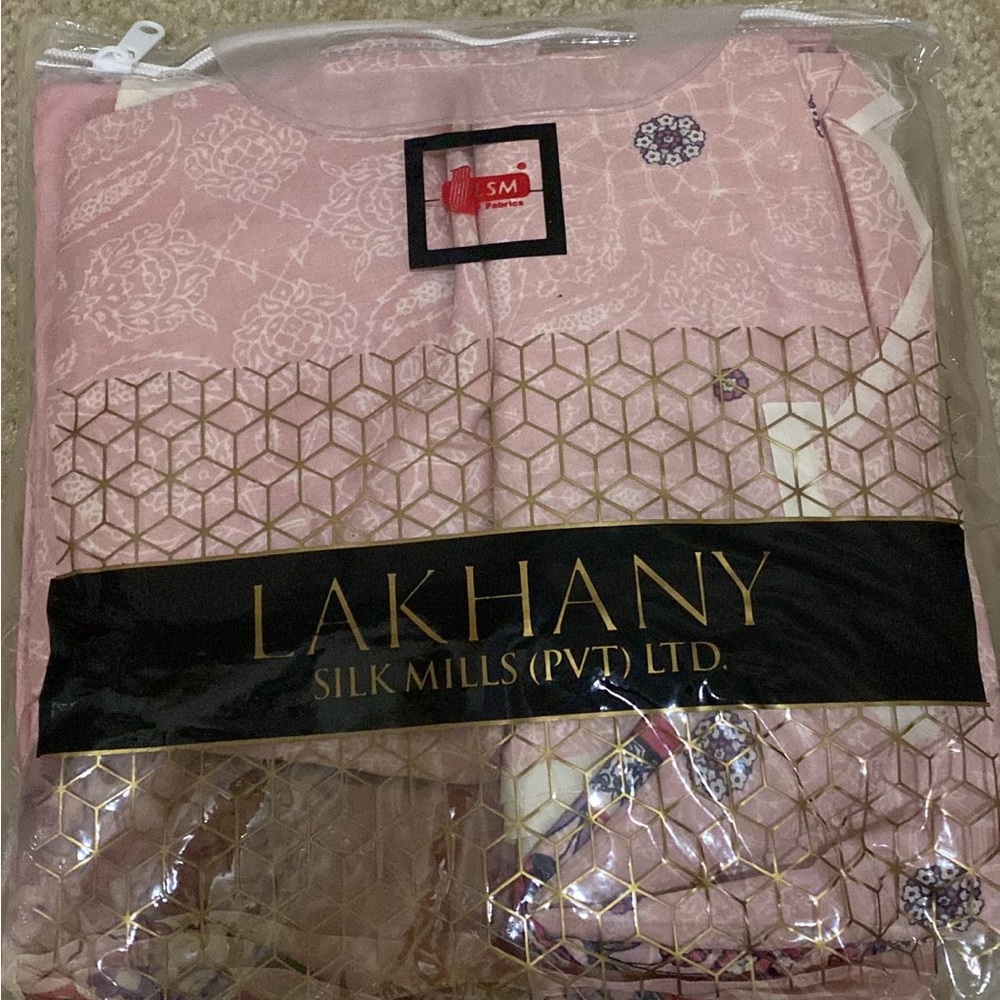 Unstitched pink designer suits lakhany - Picture 2 of 2